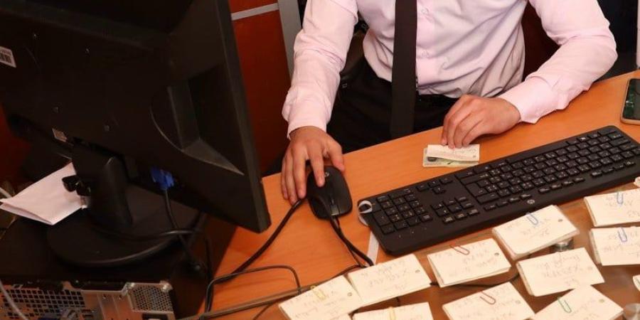 شبكة احتيال تستغل شركات وهمية للحصول على قروض بطرق تدليسية - بوابة المدينة برس