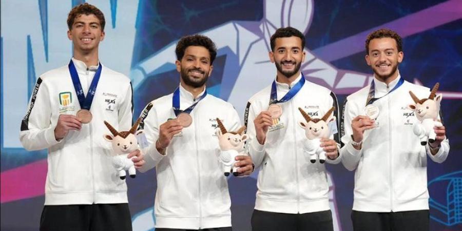 إنجاز تاريخي، ياسر إدريس يهنئ منتخب السلاح ببرونزية بطولة العالم - المدينة برس