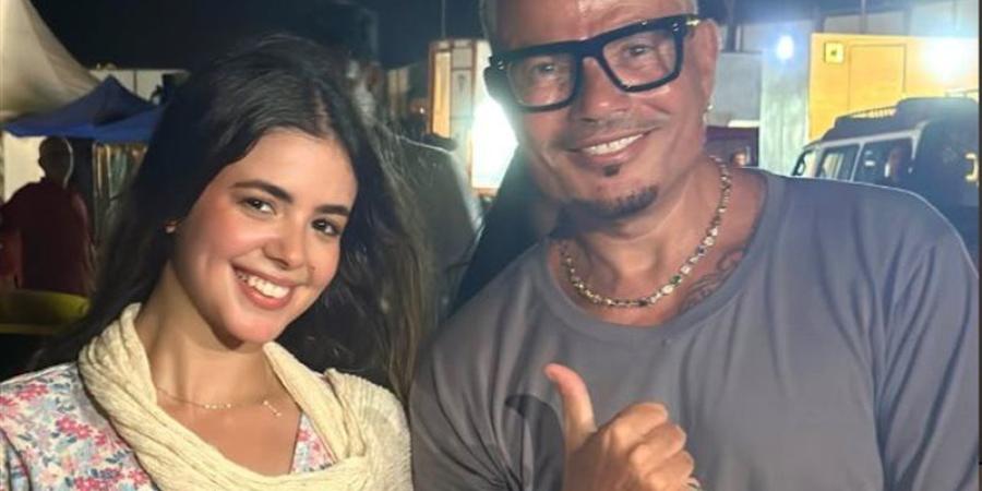 بعد ظهورها مع عمرو دياب في كليب "لولا البنات"، من هي لجين خليفة؟ - المدينة برس
