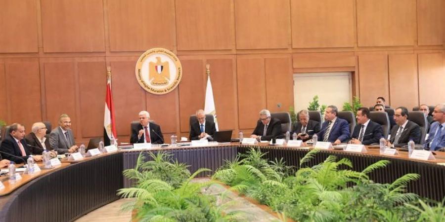 التقديم في الجامعات الأهلية 2026، الشروط وخطوات التسجيل والمواعيد الرسمية - المدينة برس