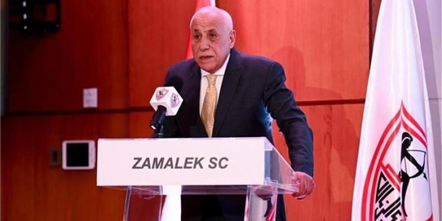 جلسة تحفيزية لحسين لبيب مع لاعبي الزمالك على هامش مران اليوم - المدينة برس
