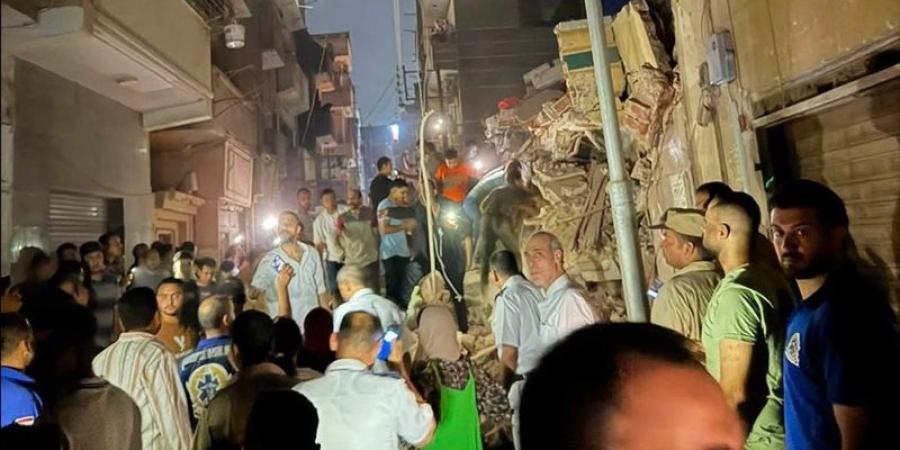 محافظ الغربية يوجه برفع درجة الاستعداد وفصل المرافق على العقار المنهار في زفتى - المدينة برس