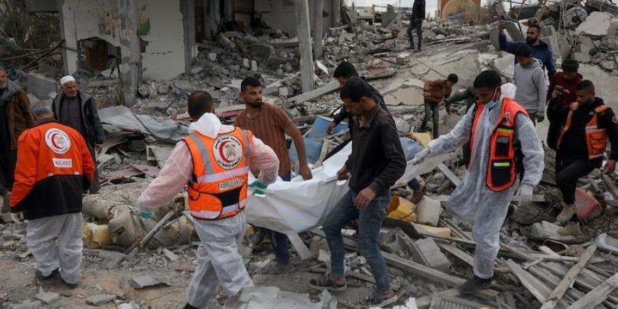العثور على 112 جثة تحت أنقاض غزة - بوابة المدينة برس