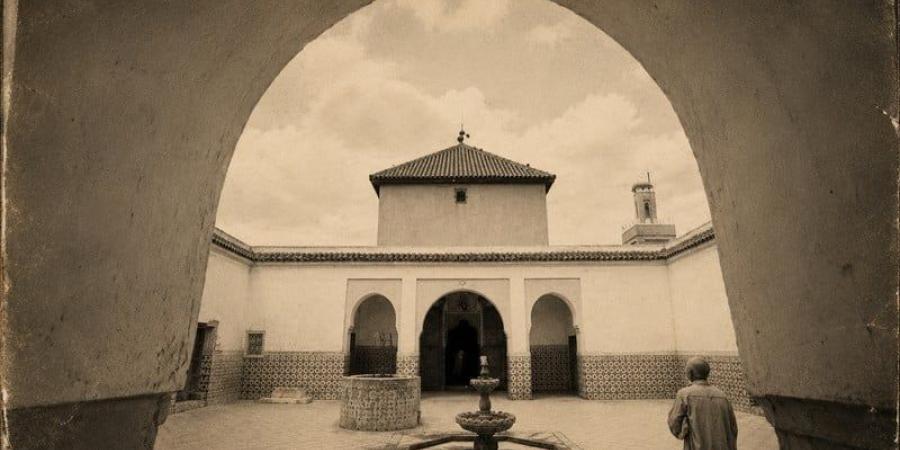 رحلة عبد الله الجراري سنة 1949.. شهادة على المجتمع في "مغرب الحماية" - بوابة المدينة برس