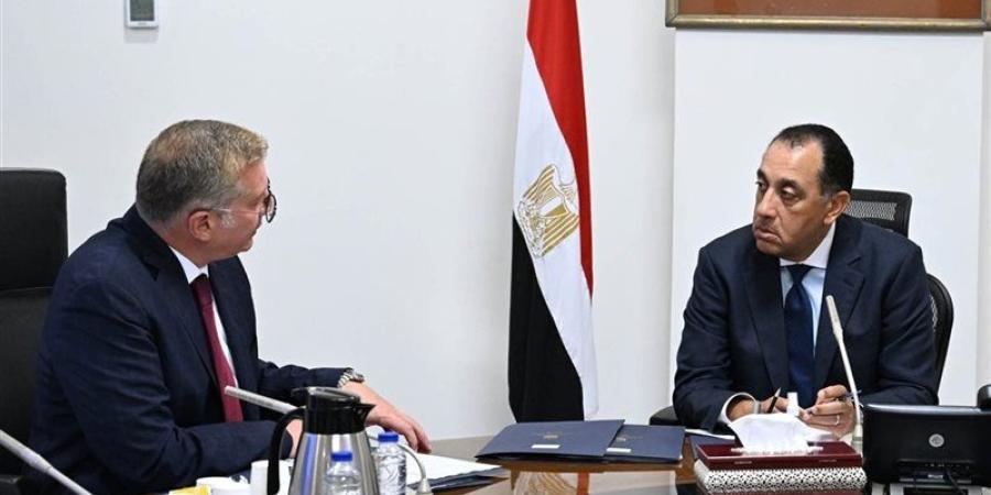 هل تواجه مصر أزمة طاقة؟ الحكومة تكشف خطة تأمين الغاز والوقود خلال أغسطس - المدينة برس