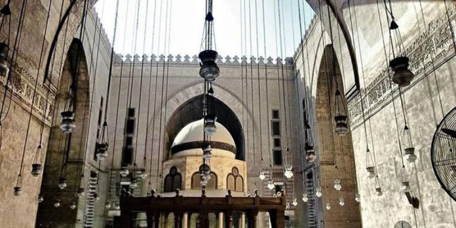 مواقيت الصلاة اليوم الإثنين، موعد أذان الظهر في القاهرة والمحافظات - المدينة برس
