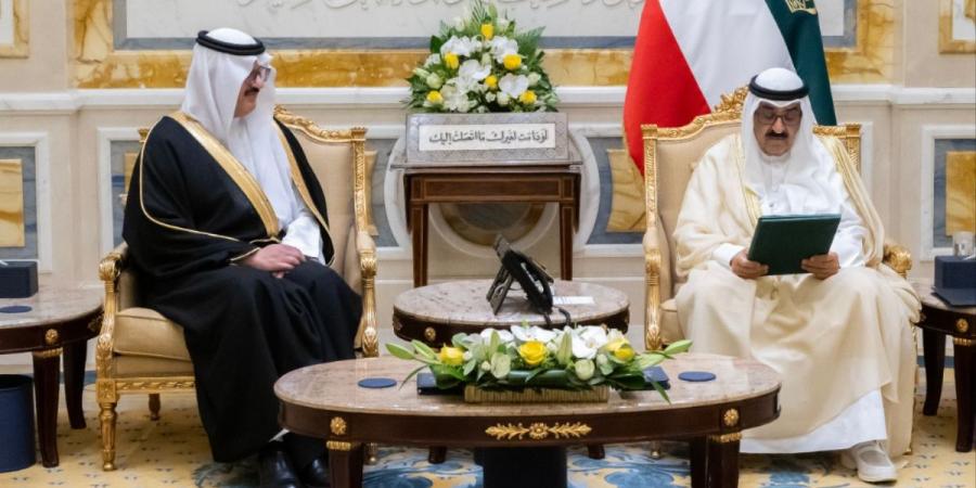 سمو الأمير يتسلم دعوة من ولي العهد السعودي لحضور «منتدى مبادرة مستقبل الاستثمار» - بوابة المدينة برس