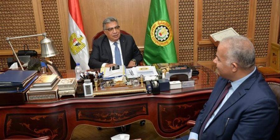 محافظ الدقهلية خلال استقباله وكيل التعليم الجديد: دعم كامل لتطوير المنظومة - المدينة برس