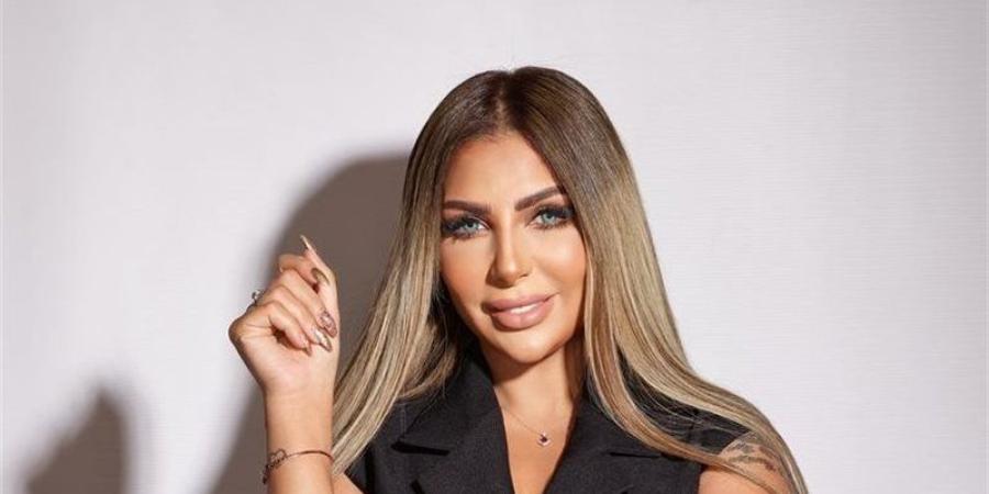مصحف وانهيار وانتظار الحكم، تأجيل كلمة الفصل في مصير سارة خليفة لـ 5 سبتمبر - المدينة برس