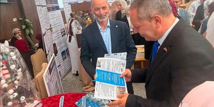 رئيس جامعة دمياط يتفقد فعاليات اليوم التسويقي للبرامج المميزة لطلاب الثانوية العامة - المدينة برس