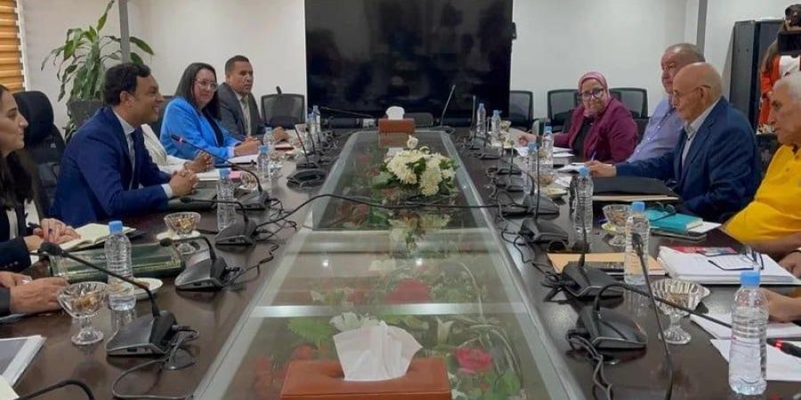 قانون النقابات يعود إلى الواجهة .. والمركزيات تشترط الحوار التوافقي - بوابة المدينة برس