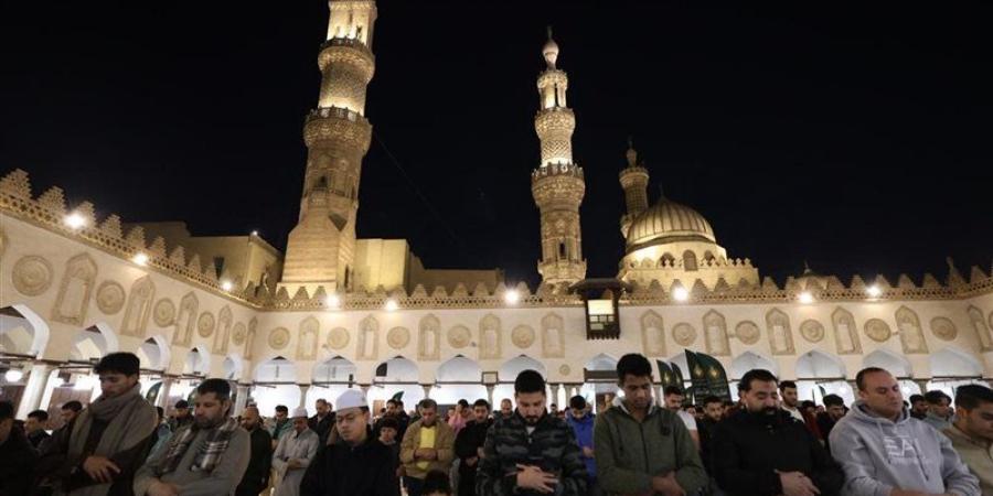 مواقيت الصلاة، موعد أذان العشاء اليوم الجمعة في القاهرة والمحافظات - المدينة برس