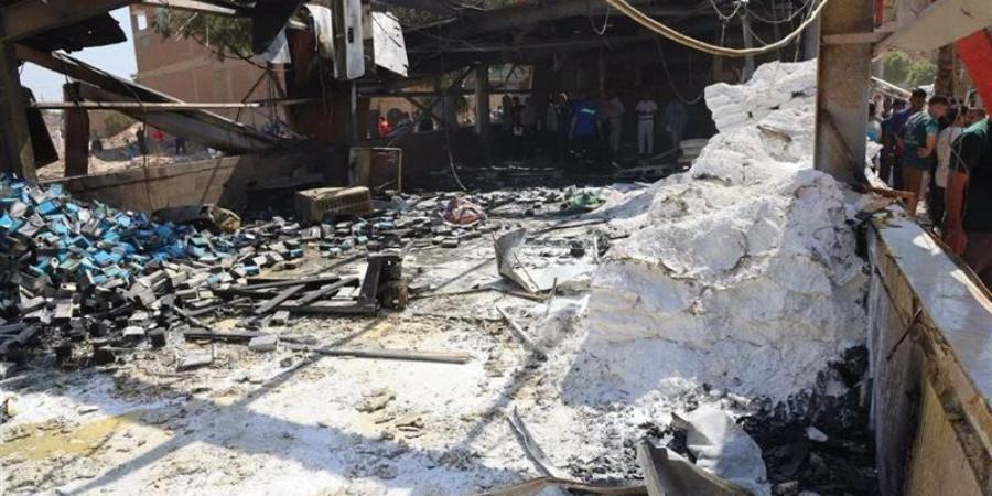 مصرع 3 أشخاص وإصابة 4 آخرين في حريق منفذ بيع مواد بناء بالمنوفية - المدينة برس