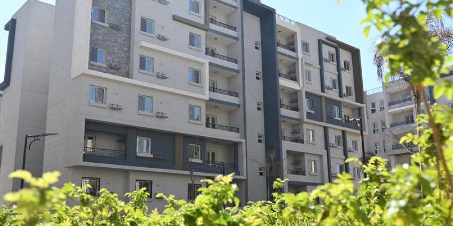 معدلات إنجاز شقق الإسكان الأخضر بغرب المطار بأكتوبر الجديدة - المدينة برس