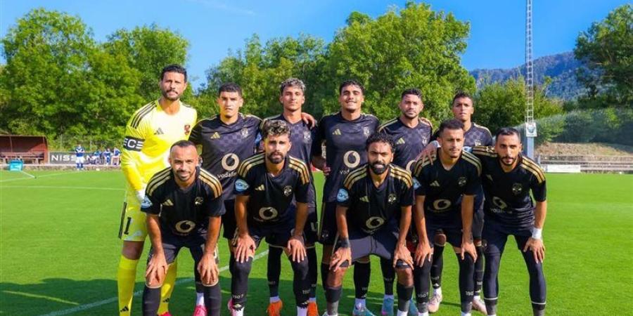 أول ودية بمعسكر إسبانيا، تعادل سلبي بين الأهلي وبادالونا في الشوط الأول - المدينة برس