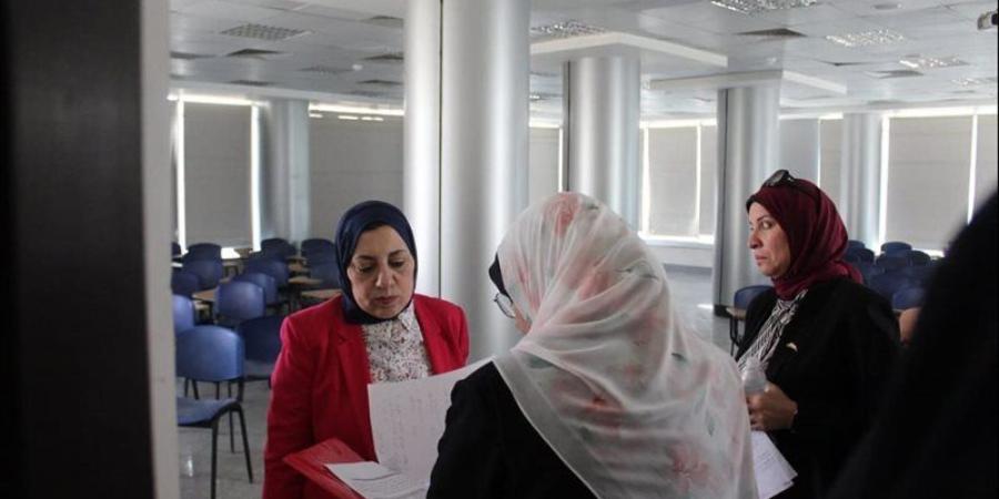 لجنة قطاع الدراسات الصيدلية تتفقد الإمكانات والتجهيزات لكلية الصيدلة بجامعة بنها بالعبور - المدينة برس