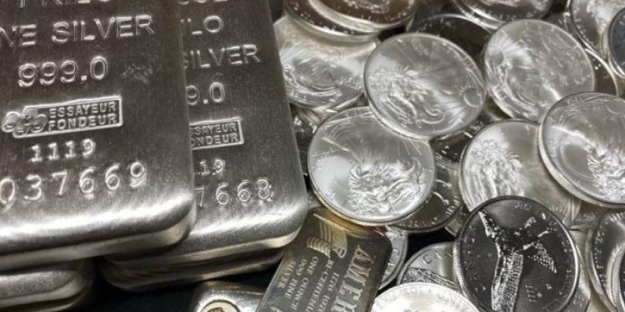 استقرار سعر الجنيه الفضة عند 832 جنيها في تعاملات اليوم الجمعة بالصاغة - المدينة برس
