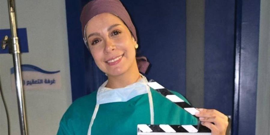 ياسمين رحمي تنشر صورا من كواليس "بنج كلي" - المدينة برس