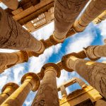من أعماق الصعيد إلى عظمة الجيزة.. مصر تعيد صياغة تاريخها باكتشافات سوهاج وافتتاح المتحف الكبير