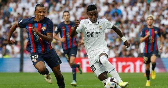الكلاسيكو العاصمي بالأرقام.. ريال مدريد يتفوق على برشلونة وميسي يتصدر الهدافين