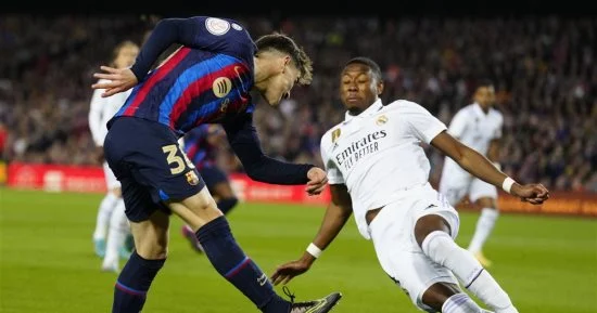 موعد كلاسيكو برشلونة وريال مدريد في الدوري الإسباني والقنوات الناقلة